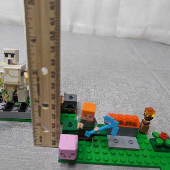 LEGO Minecraft 21123 The Iron Golem Pumpkin Steve Pig Minifigures Building Parts - Picture 15 of 16